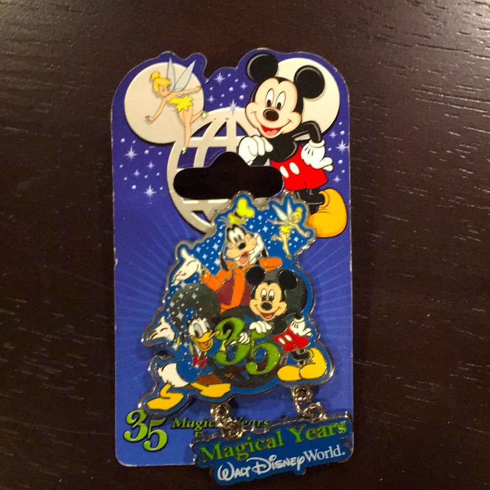 DISNEY PIN - MICKEY MOUSE GOOFY DONALD DUCK TINK 35 Magical Years Dangle WDW NEW